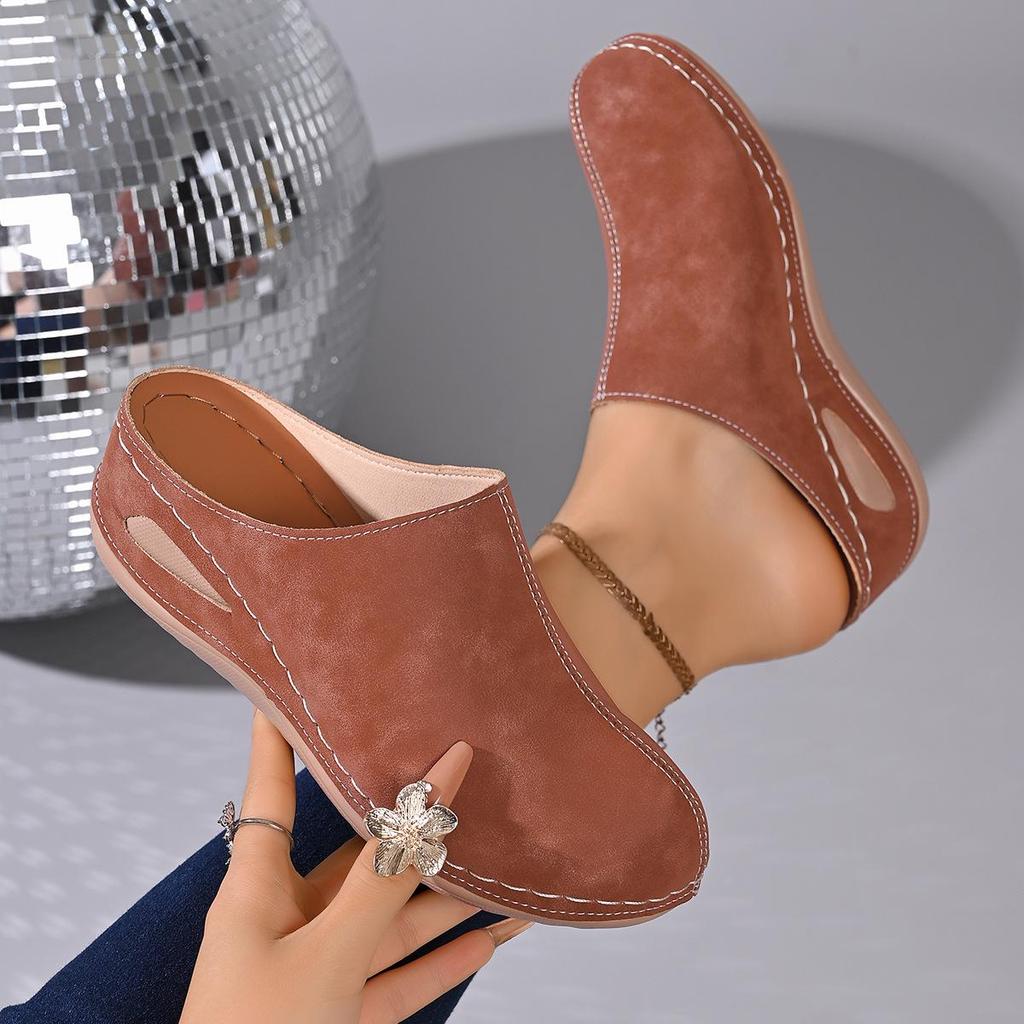 European Style Women's Wedge Sandals: Fashionable, Versatile, and Comfortable Slip-on Slippers