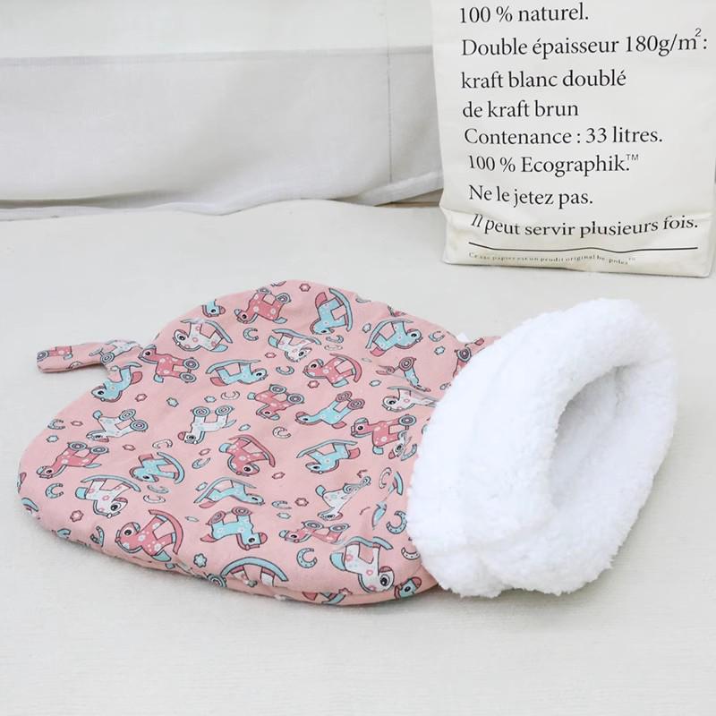 Thickened Winter Pet Bed: Semi-Enclosed Warm House for Cats & Small Dogs