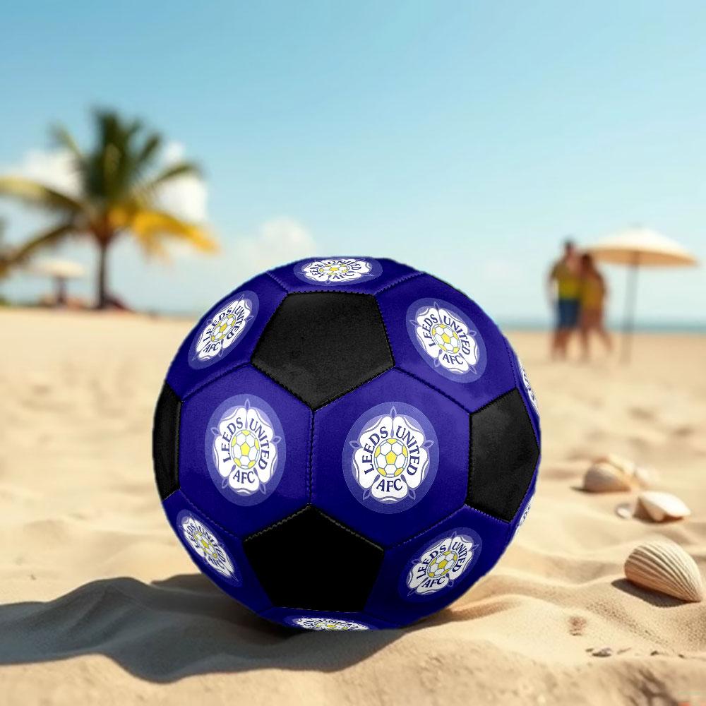 Leeds United AFC Größe 5 Fußball, Maschinengenähtes PVC, Langlebig & Hoher Rückprall, Für Alle Altersgruppen, Fanartikel, Spiele & Außenbereich.