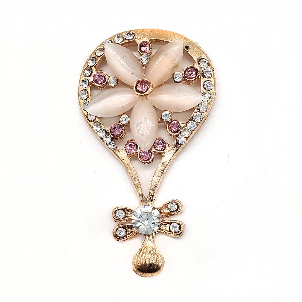 1 STK Modeschuh-Anhänger Designer Schuhanhänger Bling Strass Mädchen Geschenk Leuchten Clog Dekoration Metall Liebe Schmetterling Zubehör