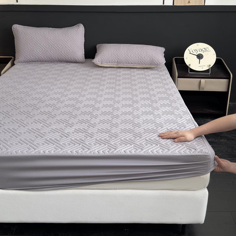 Waterproof Quilted Anti-Stain Anti-Slip Mattress Protector