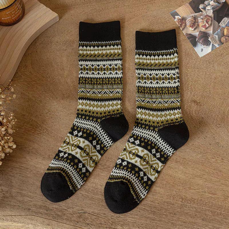 Japanese Retro Ethnic Style Maillard Fair Island Warm Knitted Socks For Women