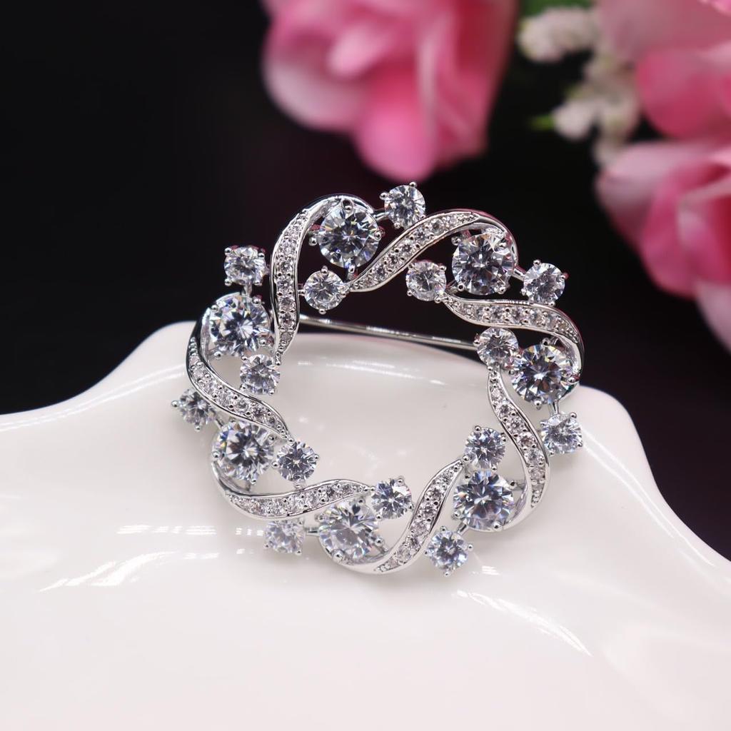 Zircon Ribbon Flower Cubic Zirconia Diamond Flower Stylish Chest Gift for Women and Mothers on Entrance Brooch, Corsage, Decoration, Ceremonies,