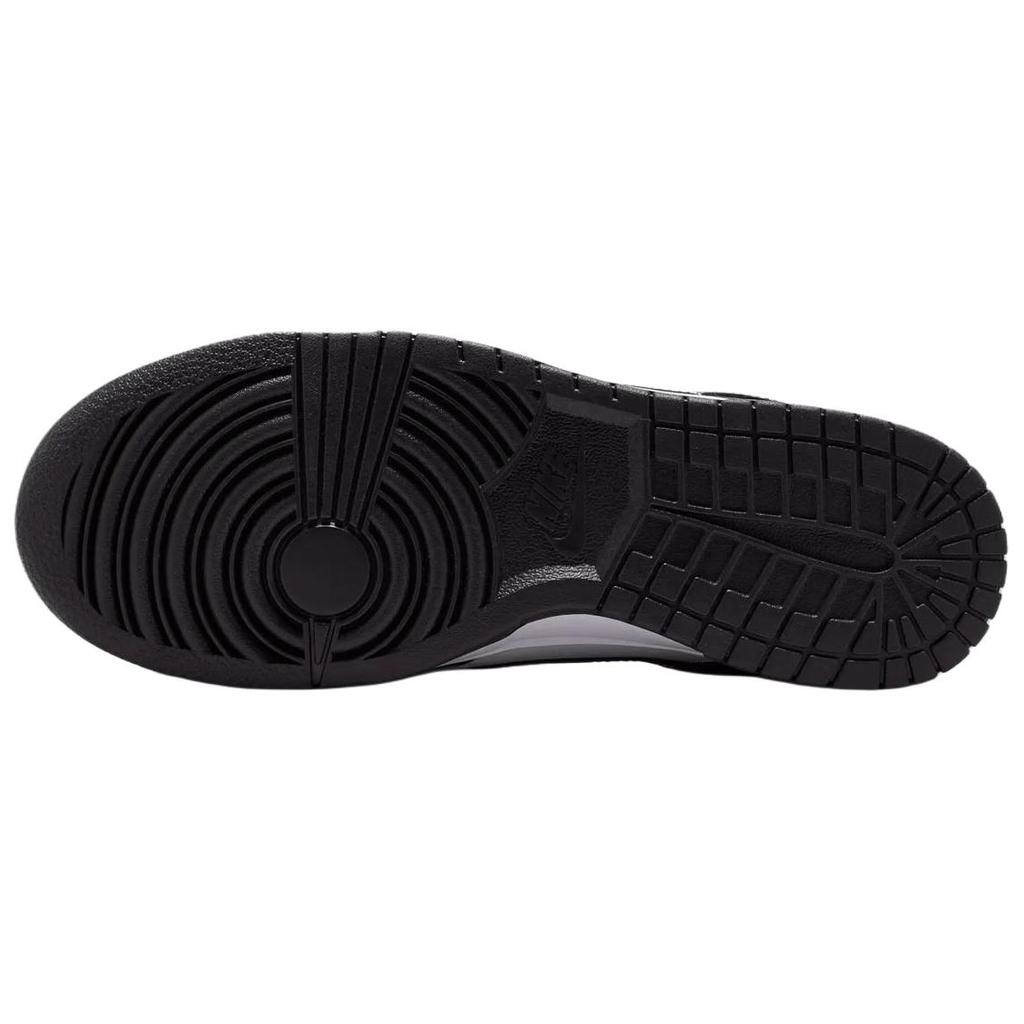 Nike Sneakers Donna Dunk Low SE Patent Panda Nero Bianco Argento Metallizzato IV5104-102