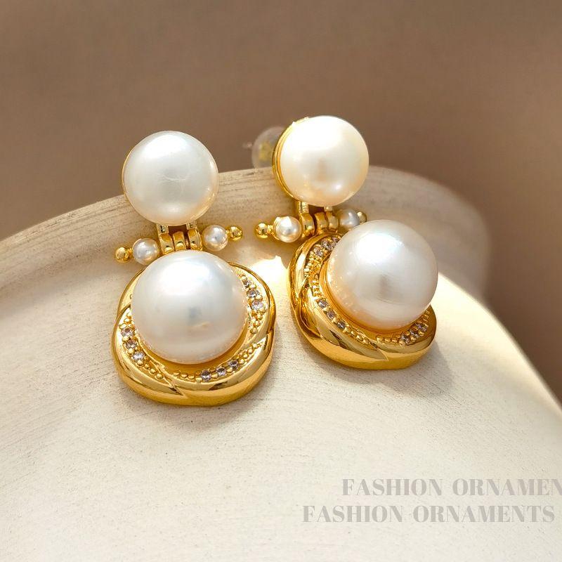 Welfare Fancy Accessible Luxury Spring/Summer New Arrival Earrings Necklace Fashion Elegant Vintage Earrings Trendy Niche Accessories
