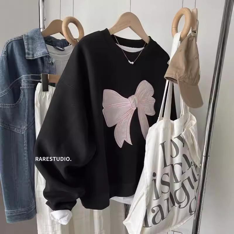 In Stock: Cute Korean Applique Bow Sweatshirt - Sweet, Simple, Round Neck Style for Women