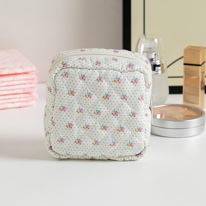 Sanitary Napkins Storage Bag Pouch Cute Toiletry Bag Portable Tampon Organizer Bag Cable Case Sanitary Pad Pouch