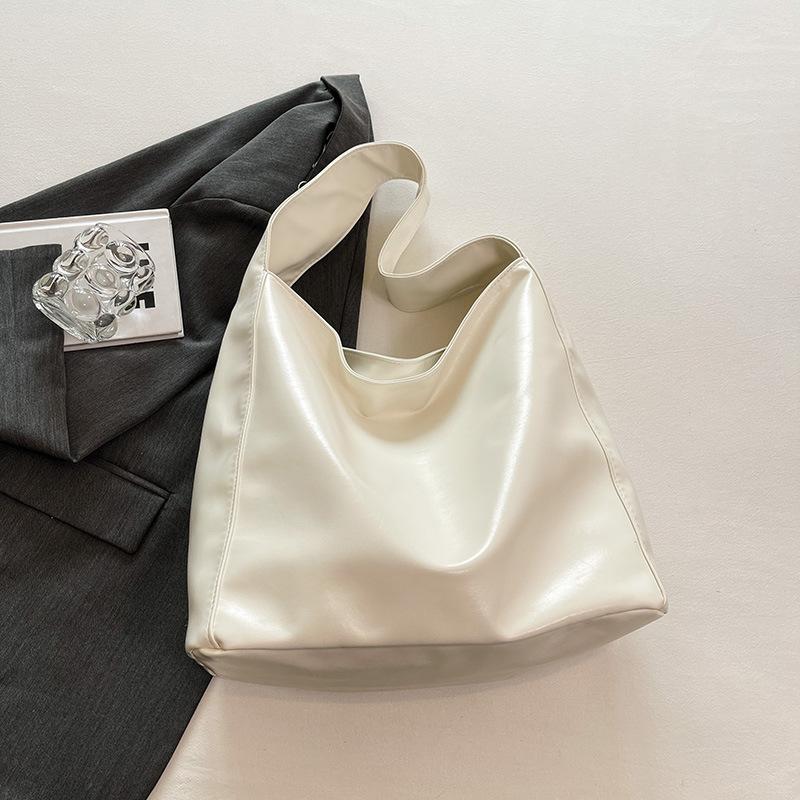 Retro Large-capacity Tote Bag Women's 2025 Spring New Trendy Fashion Simple Shoulder Bag Niche Foreign Style Underarm Bag