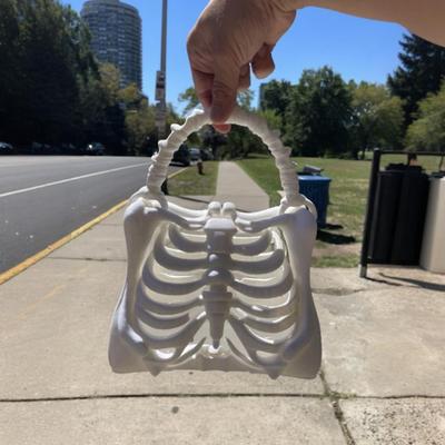 Bolso de Huesos de Esqueleto Impreso en 3D Bolso de Esqueleto Gótico Bolso Espeluznante Realista de Caja Torácica Bolsillo Funcional Fiesta Temática de Halloween