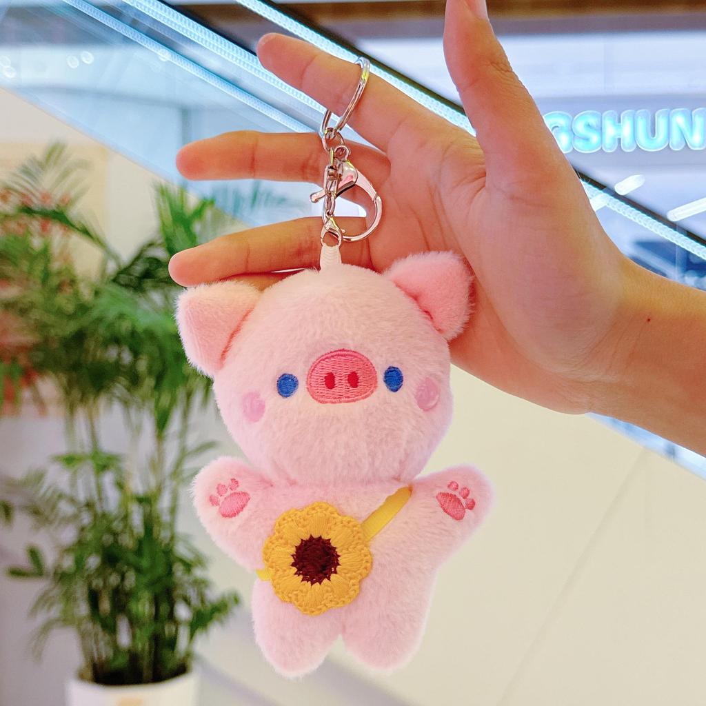 Adorable Pink Pig Plush Pendant Keychain – Cute Celebrity-Inspired Bag Charm Doll