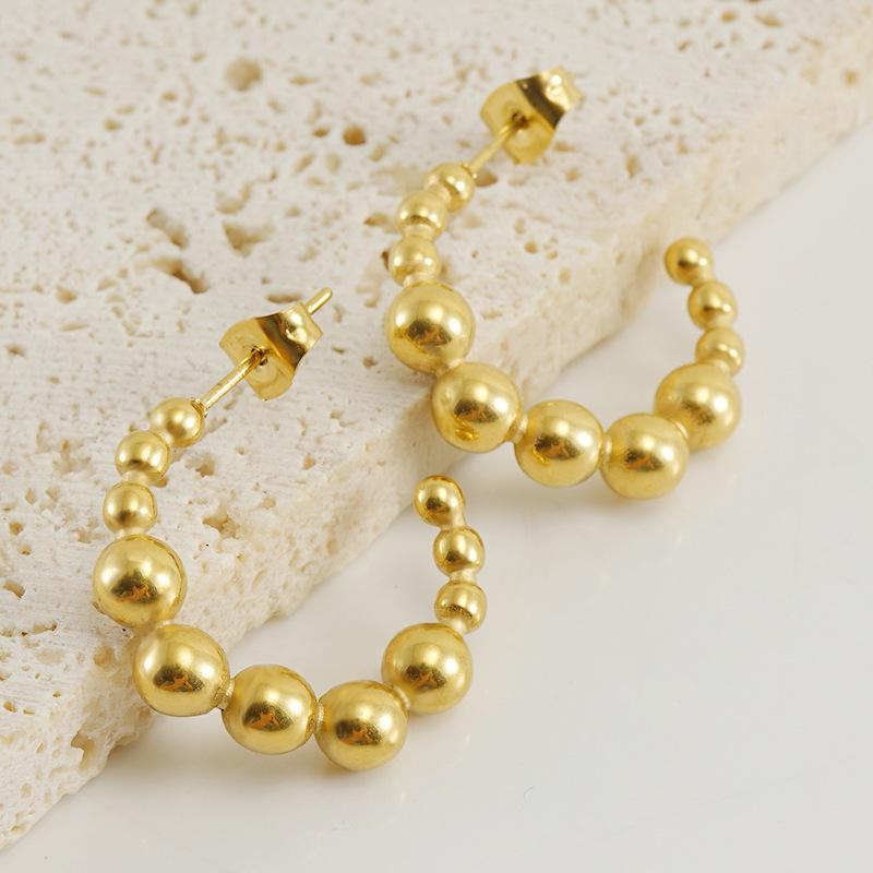 European and American Design: 18K Gold Titanium Steel C-Shaped Earrings for Women