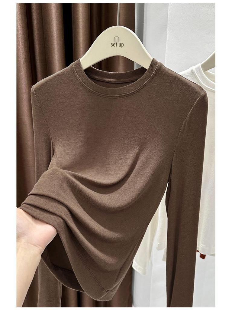 Coffee-Colored Slim-Fit Women's Base Layer Shirt - Soft Round Neck, Versatile Thin T-Shirt for Autumn/Winter.