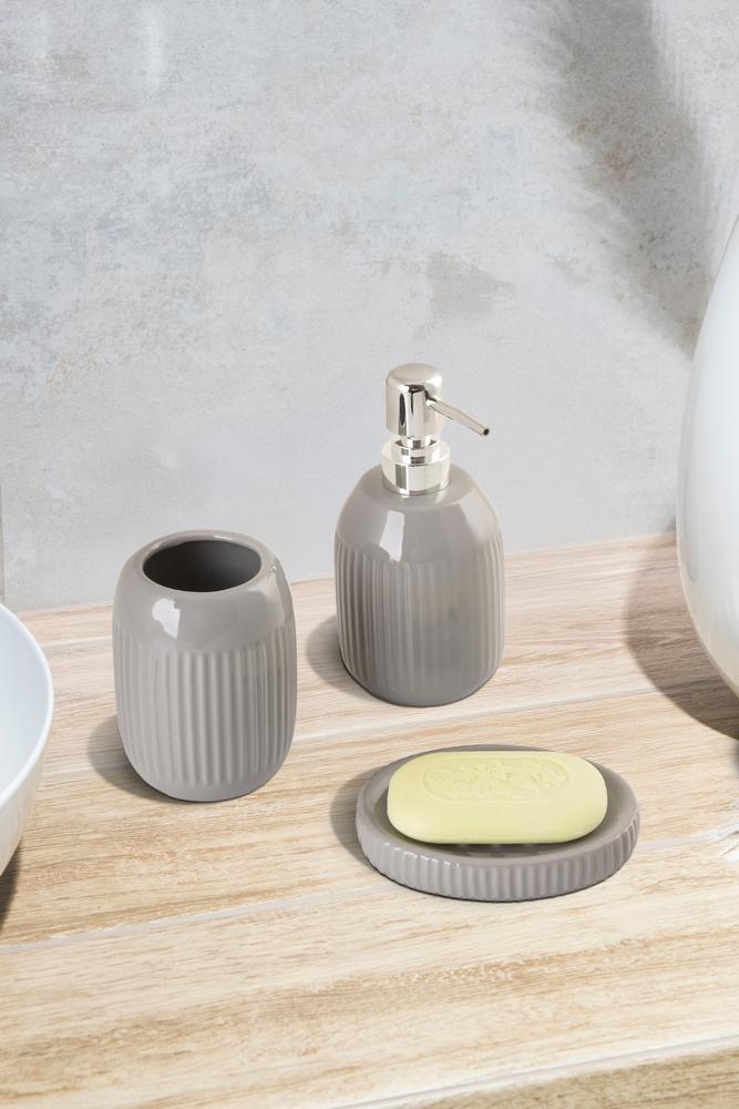 AWD INTERIOR 2005 Tierra stoneware toothbrush mug, gray