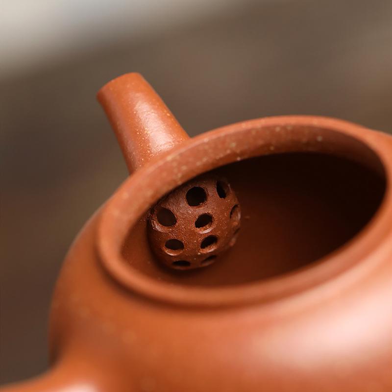 150ml Creative Yixing Purple Clay Teapots Famous Handmade Ball Hole Filter Tea Pot Chinese Zisha Teaware Beauty Kettle Tea Set
