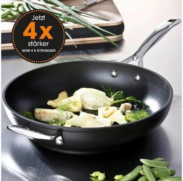 Aluminum Frying Pan with High Sides and an Additional Handle Le Creuset 24 Cm (51101240010002)
