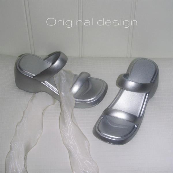 Fashion Shoes Woman 2025 House Slippers Platform Luxury Slides Heeled Mules Silver Designer High Flat Shoes Woman 2025 Slippers Flat Pla