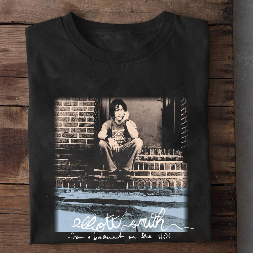 

Футболка Elliott Smith From A Basement On THe Hill Полный размер S-5XL SE956 Унисекс Футболка L