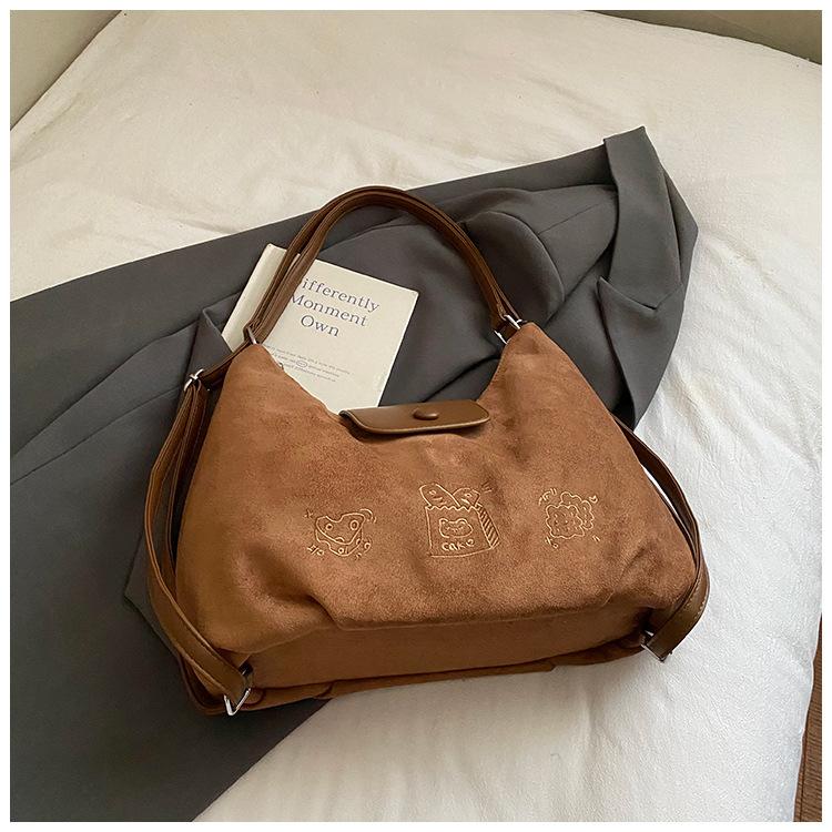 

Bag women s 2025 autumn and winter new trendy backpack retro travel backpack large capacity tote bag messenger bag