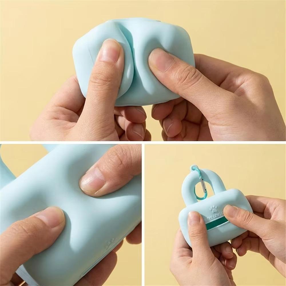 Carabiner Included Pet Waste Bag Dispenser Silicone Pet Outdoor Waste Bag Holder Outdoor Walking