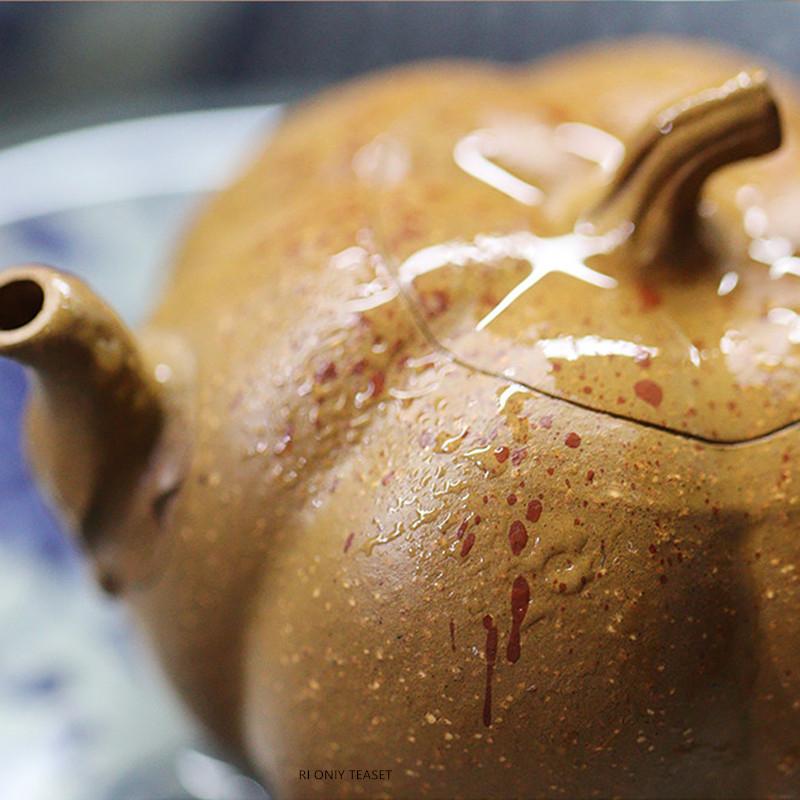 70ml Yixing Purple Clay Teapot Small Capacity Pumpkin Shape Tea Pot Famous Handmade Zisha Kettle Chinese Tea Set Customized
