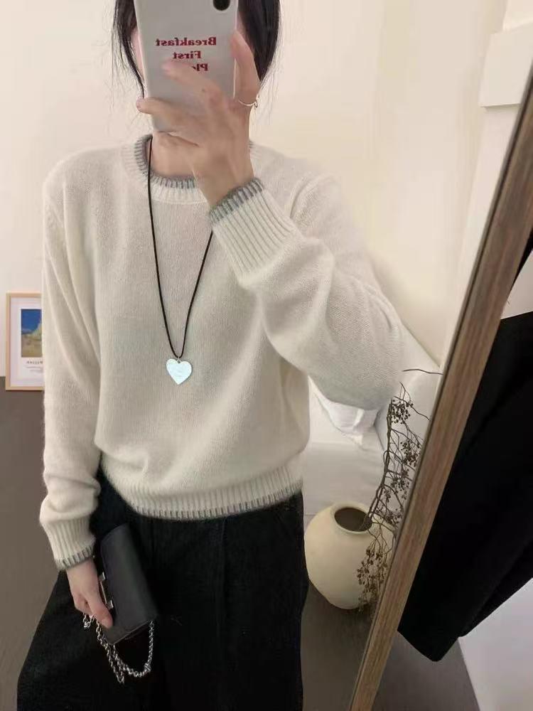 Women's European Style Grey Round Neck Merino Wool Sweater, High-End Autumn/Winter Cashmere Knitwear.