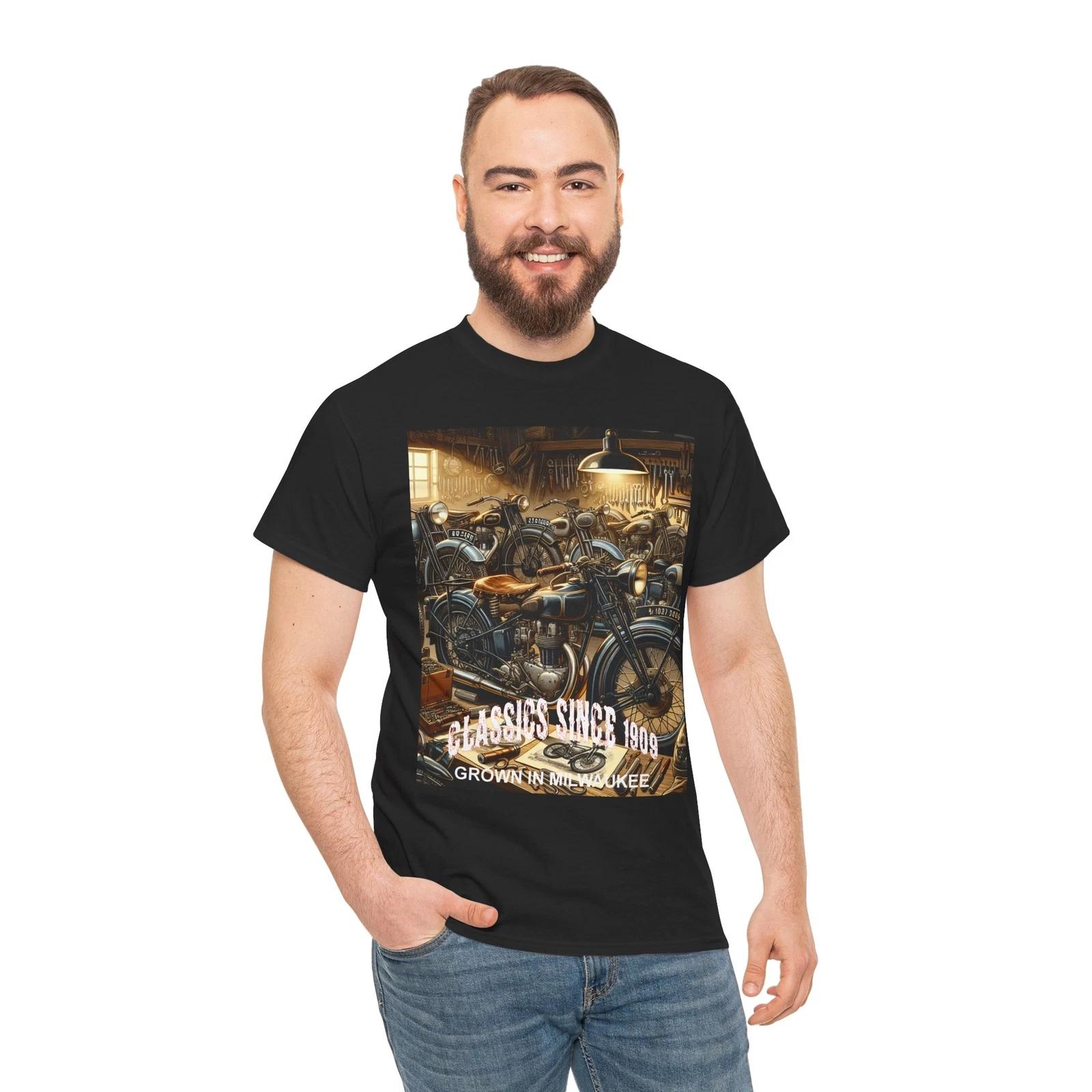 Classic Motorcycles Since 1909 Born in Milwaukee T-Shirt 3XL