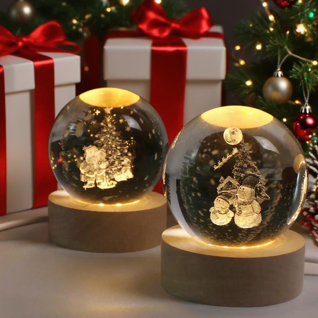 3D Crystal Ball Night Light with Santa Claus Scene USB Powered Glass Lamp Wooden Base Christmas Gift Home Decor for Kids Bedroom