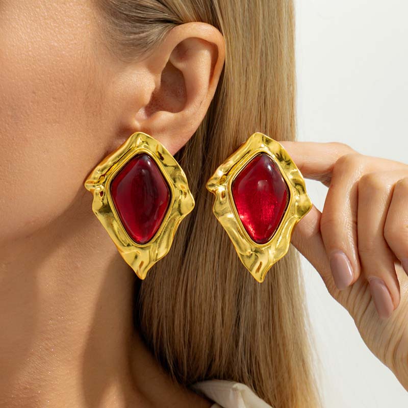 Vintage Red Resin Pleated Stud Earrings For Women Punk Metal Irregular Geometric Leaf Shaped Earrings  Party Zircon Gift