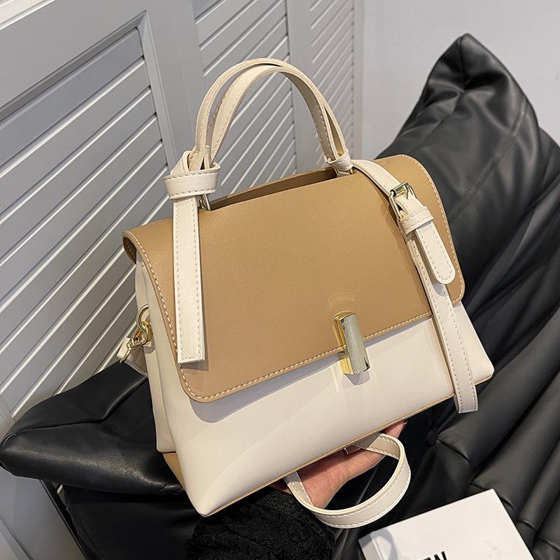 This Year's Popular Women's Bags, New Versatile Summer Shoulder Messenger Bags, Popular Textured Portable Small Square Bags