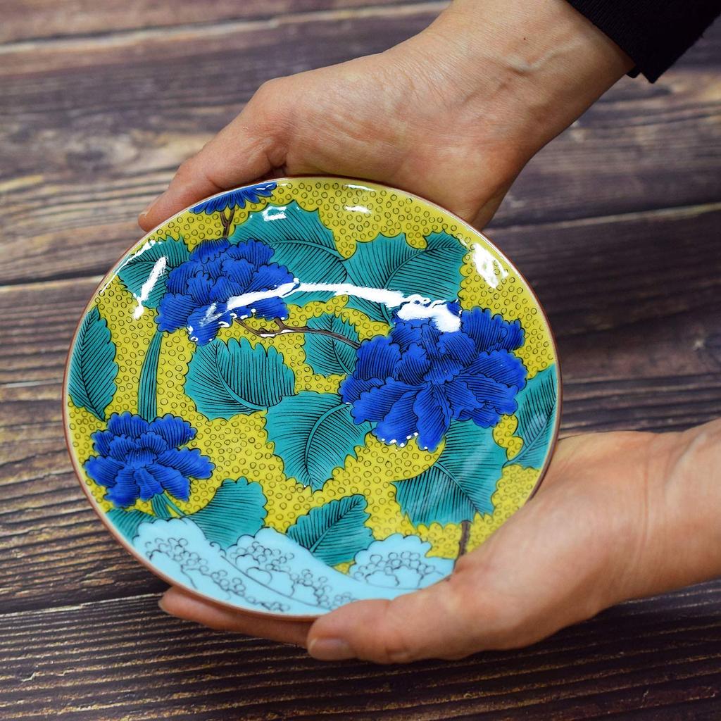 Waza No Kura: Stylish Kutani Ware Plate with a Peony Design, Made In Japan, Perfect As a Birthday Gift