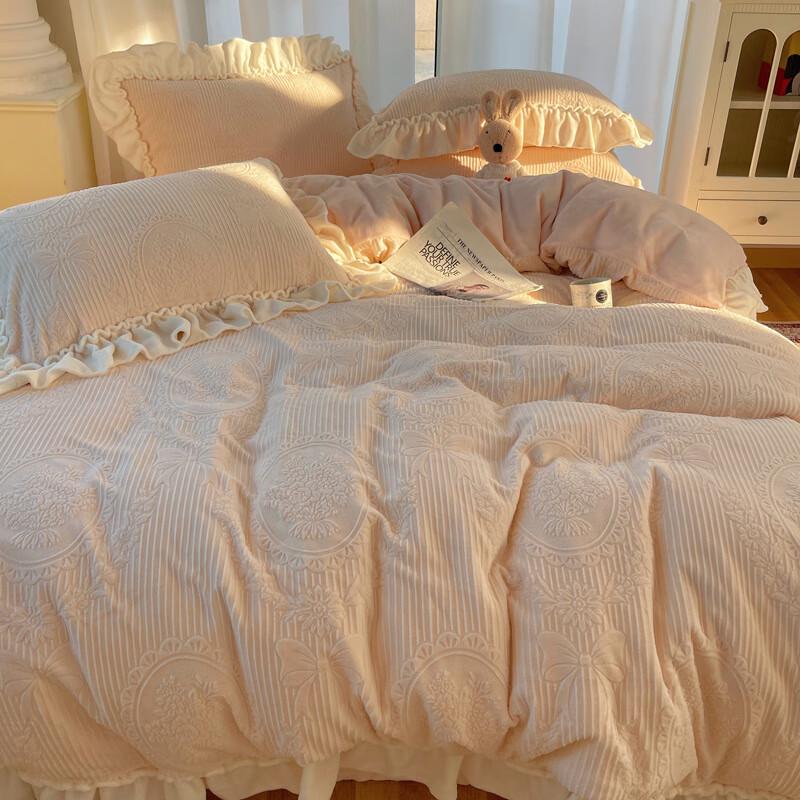 OEING Milk Velvet Ruffle Princess Bow Bedding Set