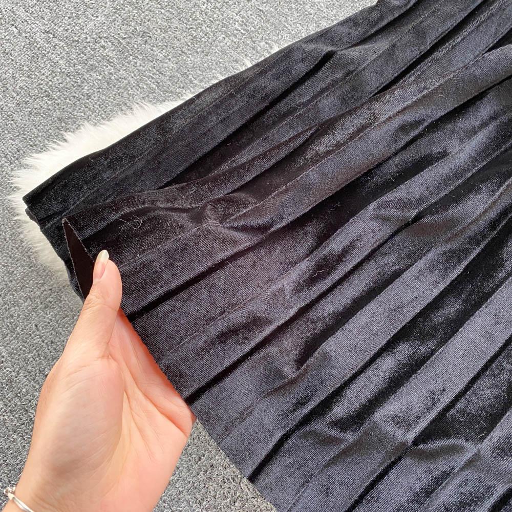 2025 Korean Style High Waist Pleated Velvet Skirt Versatile Hip Covering Thin Medium And Long A-Line Skirt