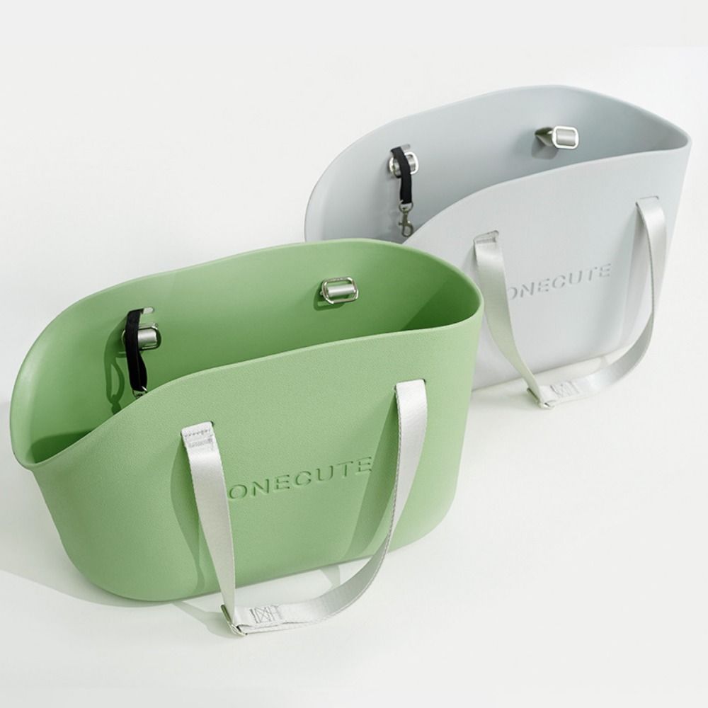 

Non Slip Dog Carrier Portable Pet Carrying Handbag Luxury Pet Shoulder Bag Travel