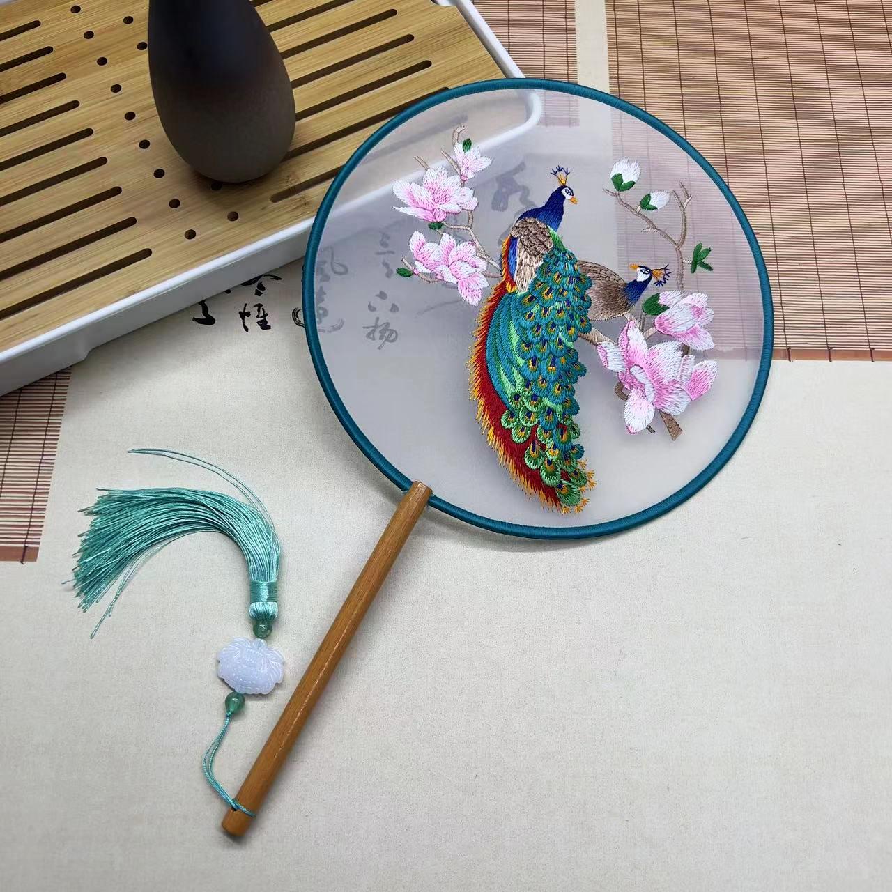 

Двусторонний веер в старинном стиле, китайский стиль, вышивка ципао, аксессуары, дворцовый веер, детский веер для танцев ханьфу