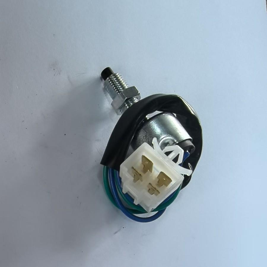 Brake Light Switch for Great Wall Wing 3/5/6, Haval Hover H3/H5
