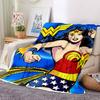 1ks Wonder Woman, Superhrdinská deka Polyesterové vlákno, Celoroční pohodlí na pohovku, Postel, Kancelář, Auto, Kempování Ideální domácí dekorace a dárek, Pohodlí v kanceláři