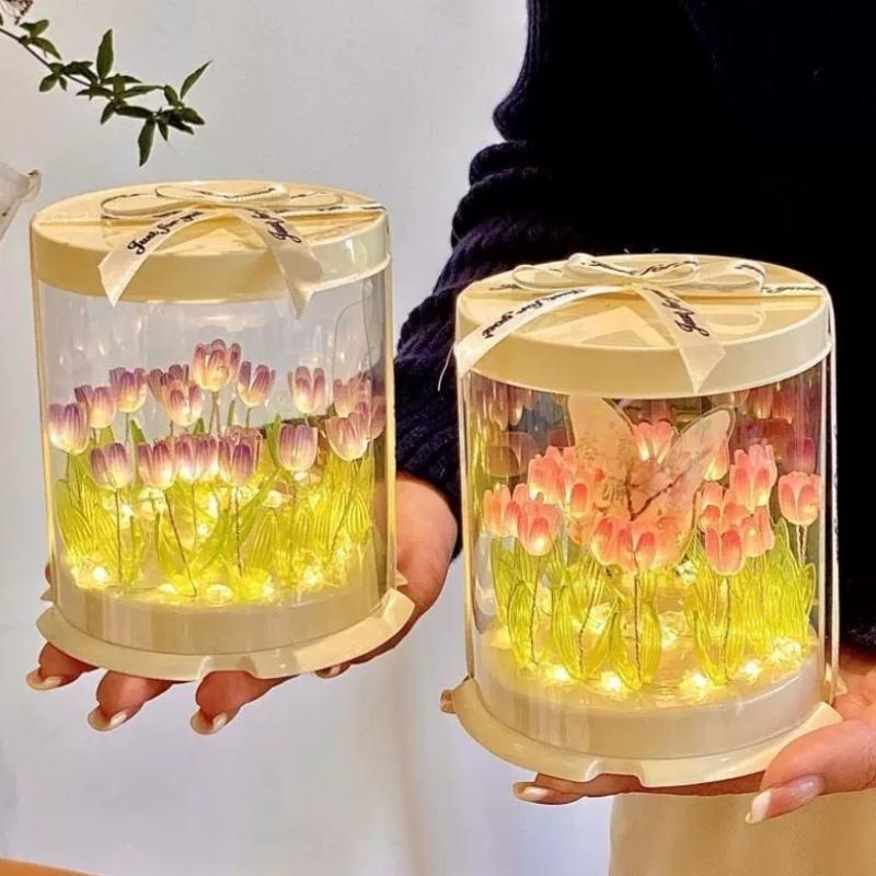 Lampada a Tulipano Fai-da-te Fiore Artificiale Mare di Fiori Scatola per Torta Lampada da Tavolo per Camera da Letto Lampada Notturna Decorazione Artigianale Fatta a Mano Tulipani Regalo di Compleanno