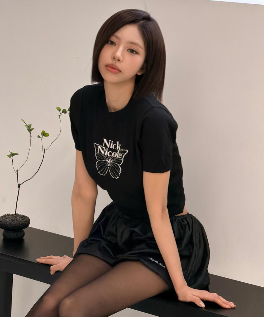 Nigaennikol Mini Butterfly Signature Half Knit_Black
