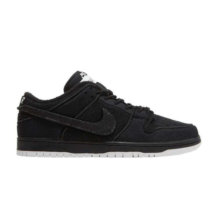 Nike SB Dunk Low Gnarhunters 38