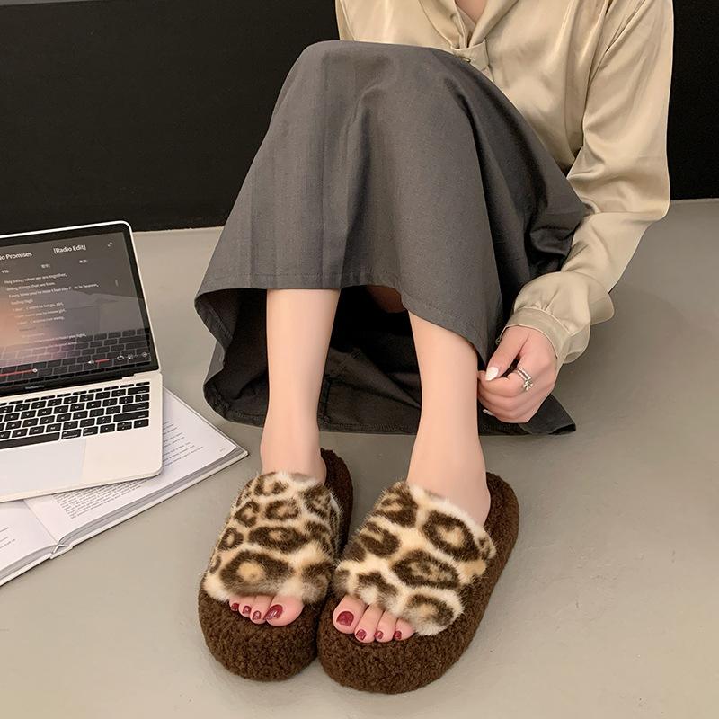 Internet Celebrity Mao Mao Slippers Women Wear 2025 New Autumn and Winter Thick Bottom Home Cotton Slippers Leopard Print Retro Versatile Word