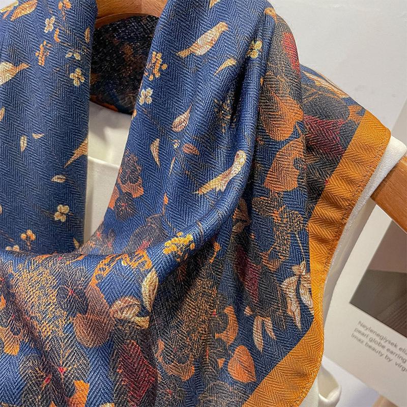 New Scarf, Neck Temperament Small Square Scarf Decorative Scarf Professional Neck Protection Fashionable Versatile Thin Style Warm Women