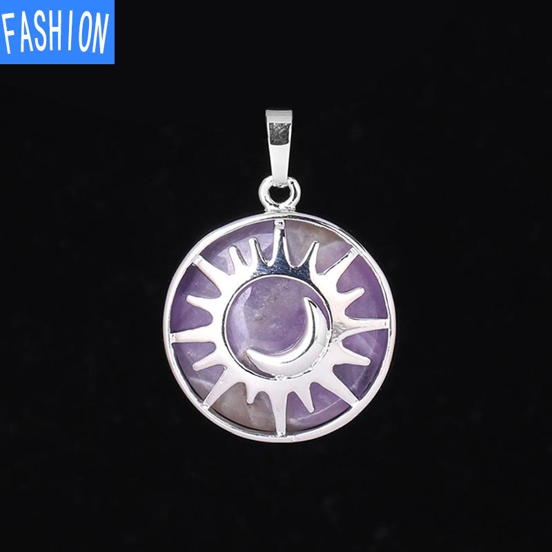 Pandantiv cu cristale naturale în stil național