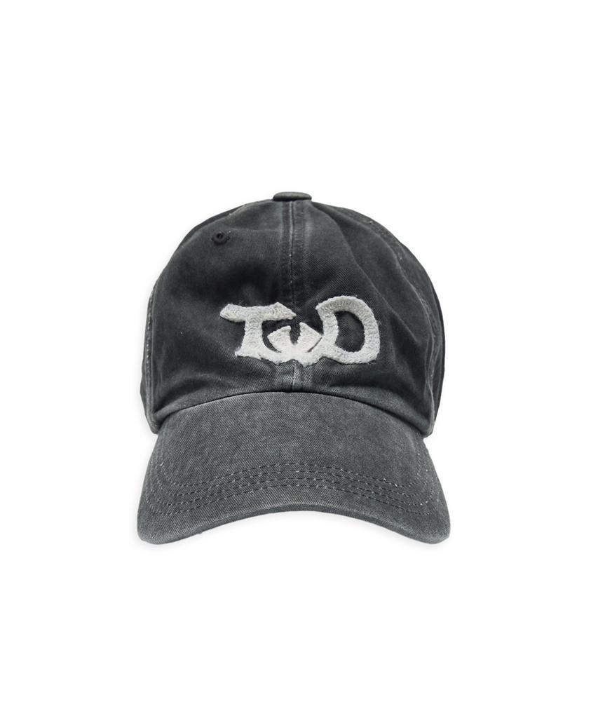 TUEWID Twd Hand Embroidery Wrinkled Ball Cap In Charcoal