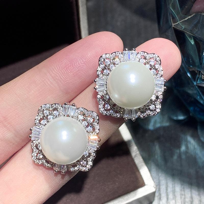 Jewelry Copper Bottom Gold-Plated Inlaid Fritillary Pearl-Inlaid Diamond Temperament Luxury White Bead Set 14Mm 16Mm