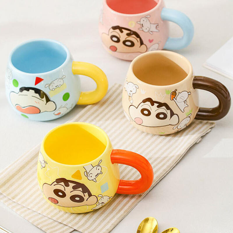 [Crayon Shin-chan] Crayon Shin-chan Color Handle Mug 460ML beige