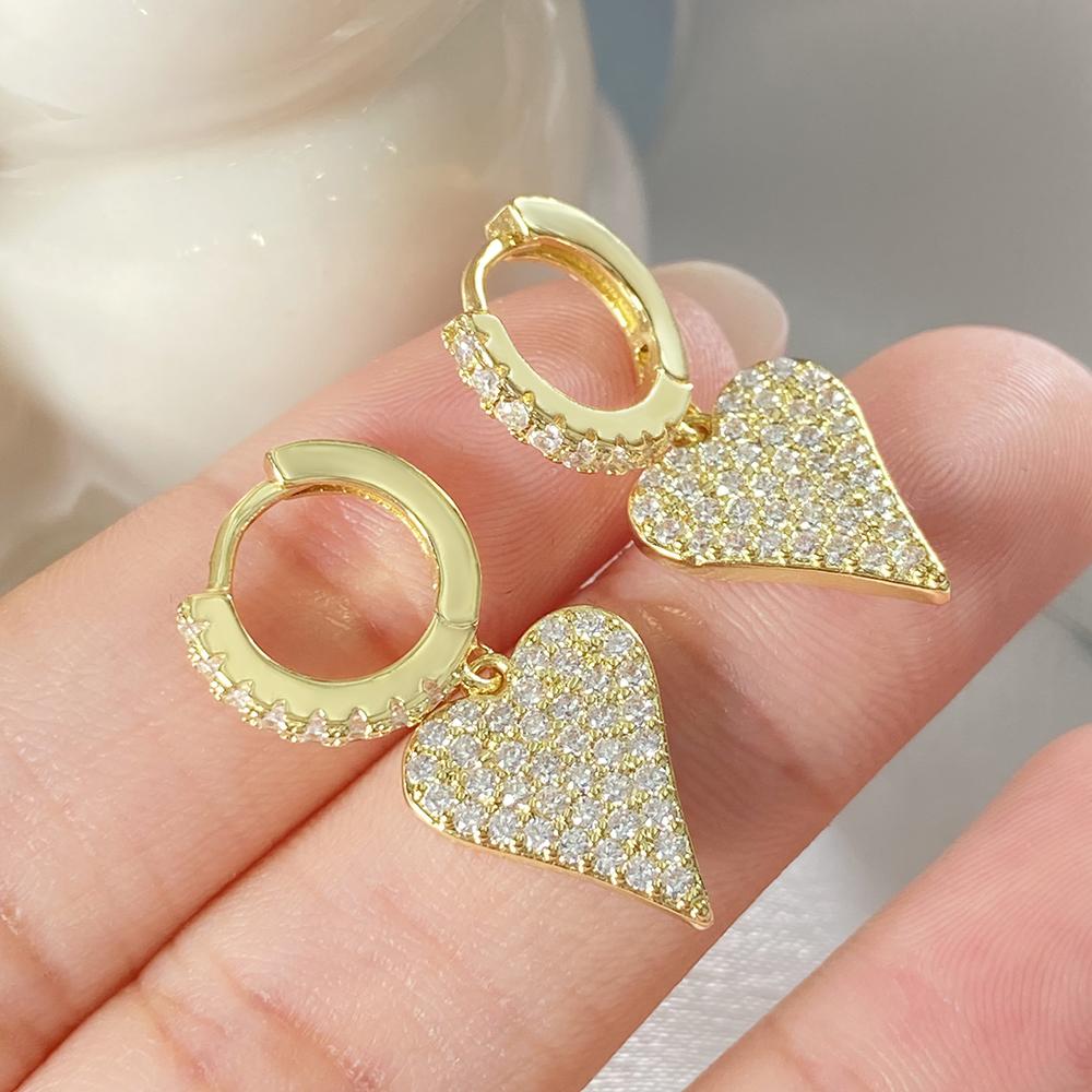 Foxi Jewelry Hot Sale 18K Gold Silver Plated Cubic Zirconia Huggies Hoop Heart Earrings for Women