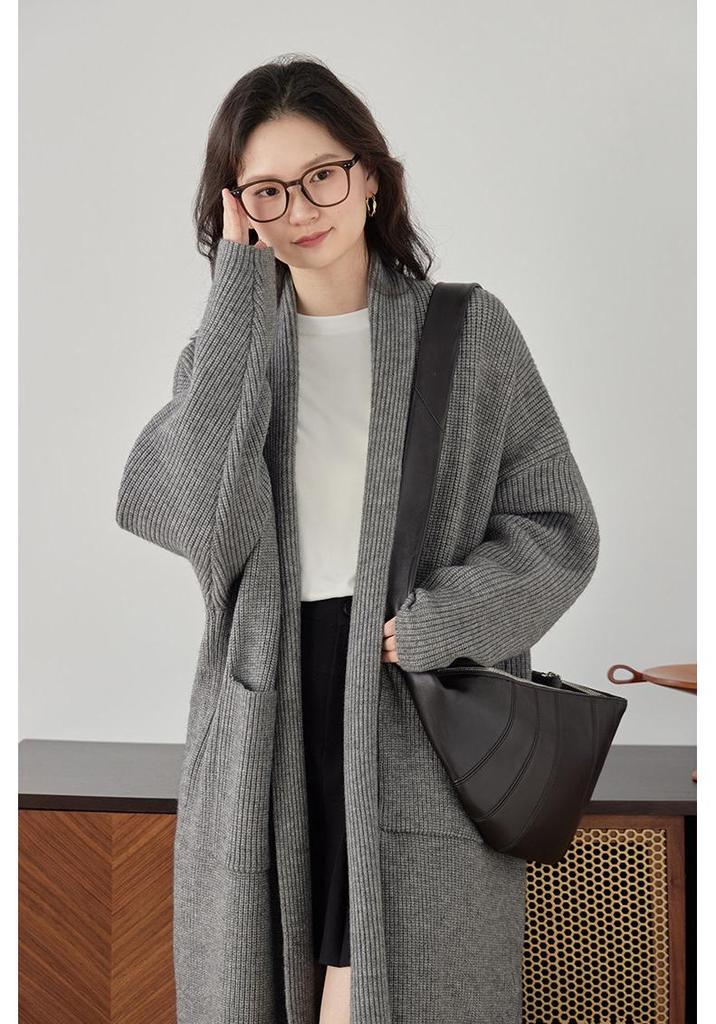 2026 Spring Women's V-Neck Long Knit Cardigan Sweater Coat