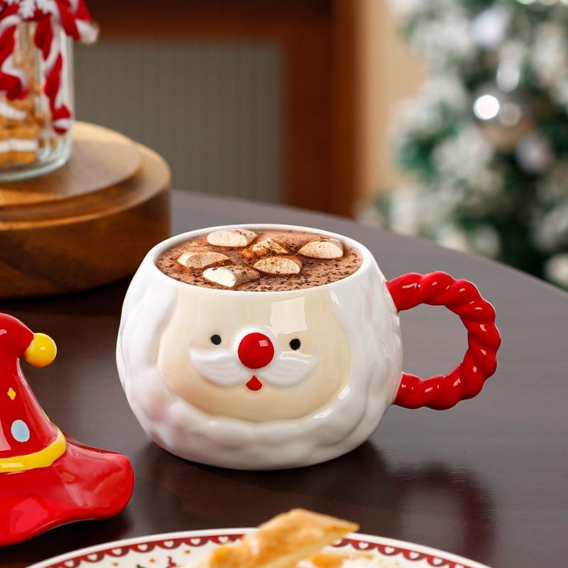 Creative Santa Claus Coffee Cup Elf Cap Ceramic Mug with Lid Exquisite Afternoon Camellia Tea Mug Home Breakfast Milk Cup Gifts