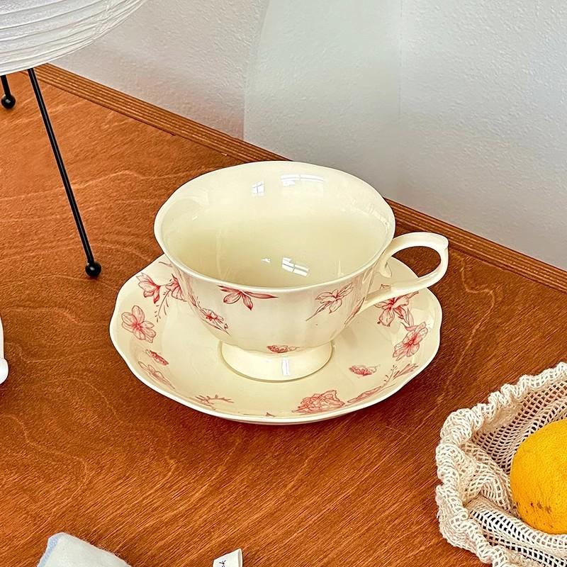 

Floral Pattern Ceramic Cup Dish Sets 230ml French Style Aesthetic Underglazed Colour Tableware Afternoon Tea Vintage Coffee Cup 200-400ml червоний