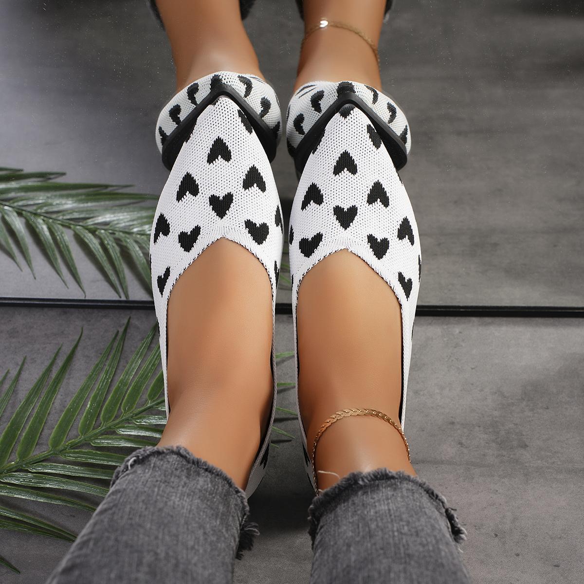 

Модная женская обувь 2024 года, весна-осень, новые остроносые вязаные туфли с принтом «любовь», туфли на плоской подошве с мелким носком, размер 36-43, мокасины Zapatos Mujer 42